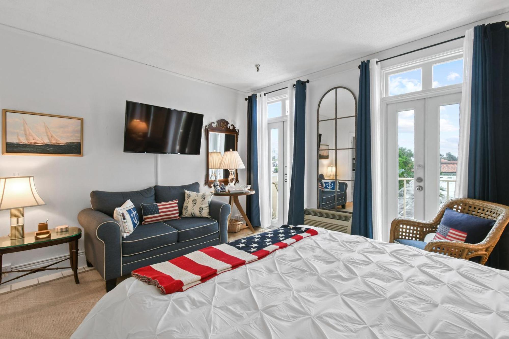 Orchid Suites - Historic Palm Beach Hotel Condominium Esterno foto