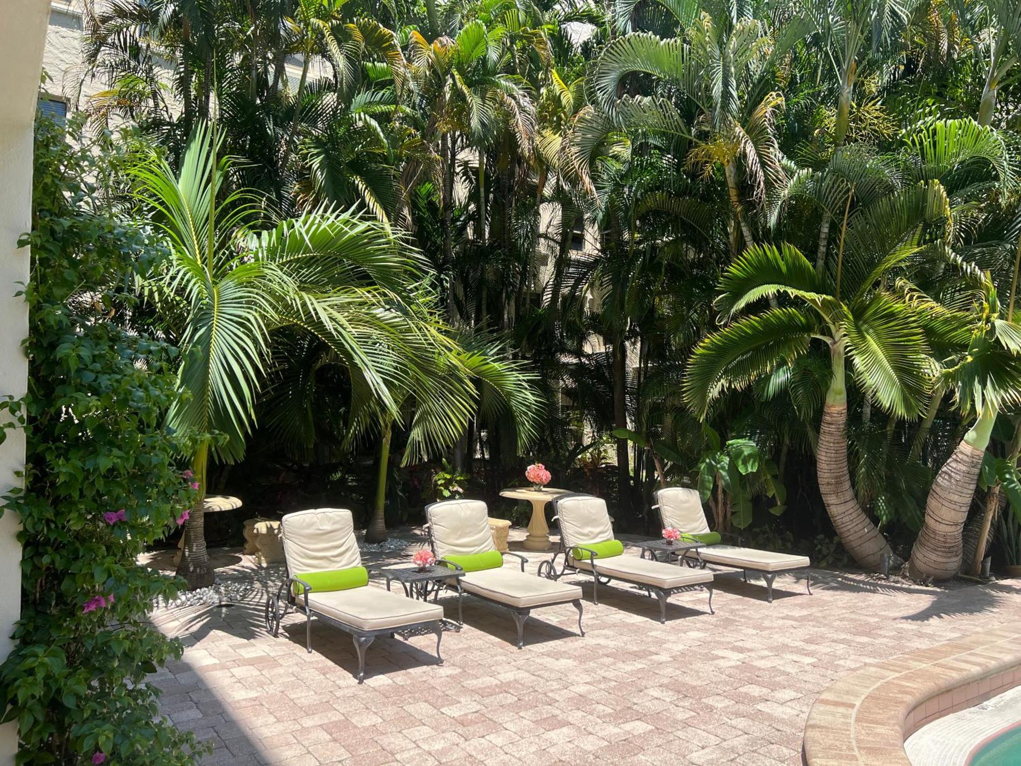 Orchid Suites - Historic Palm Beach Hotel Condominium Esterno foto